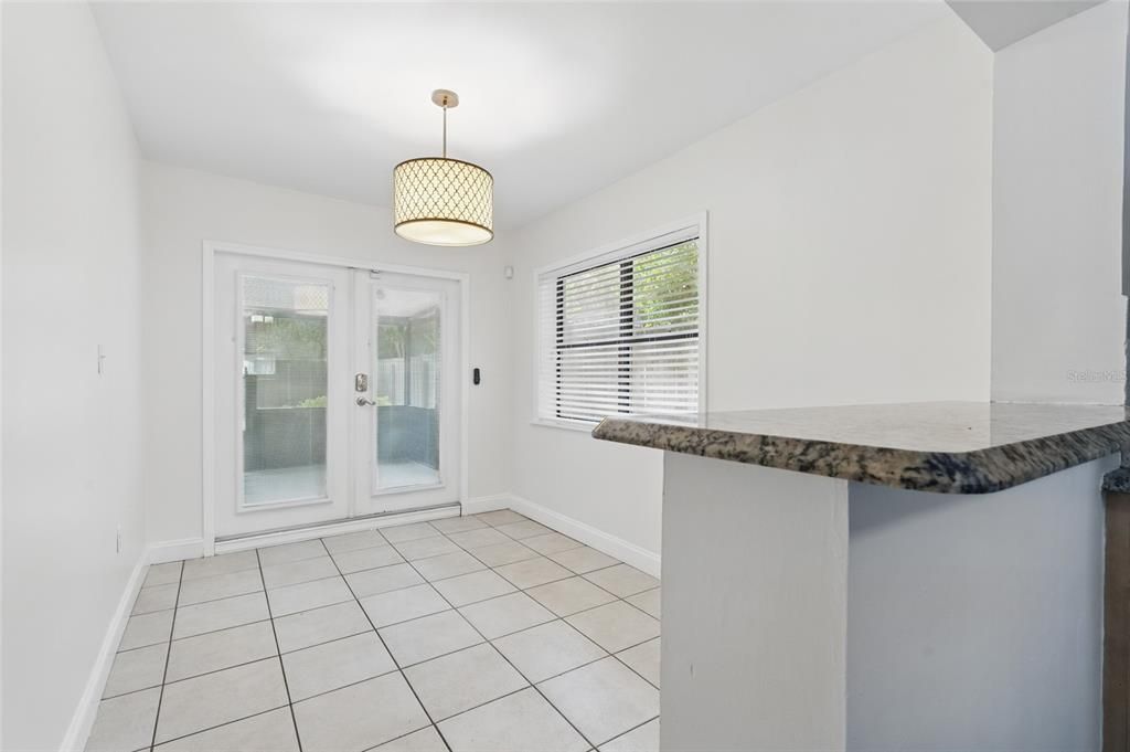 For Sale: $465,000 (3 beds, 2 baths, 1196 Square Feet)