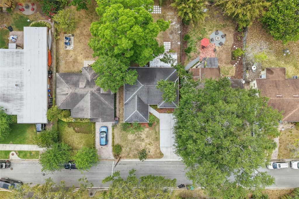 For Sale: $465,000 (3 beds, 2 baths, 1196 Square Feet)