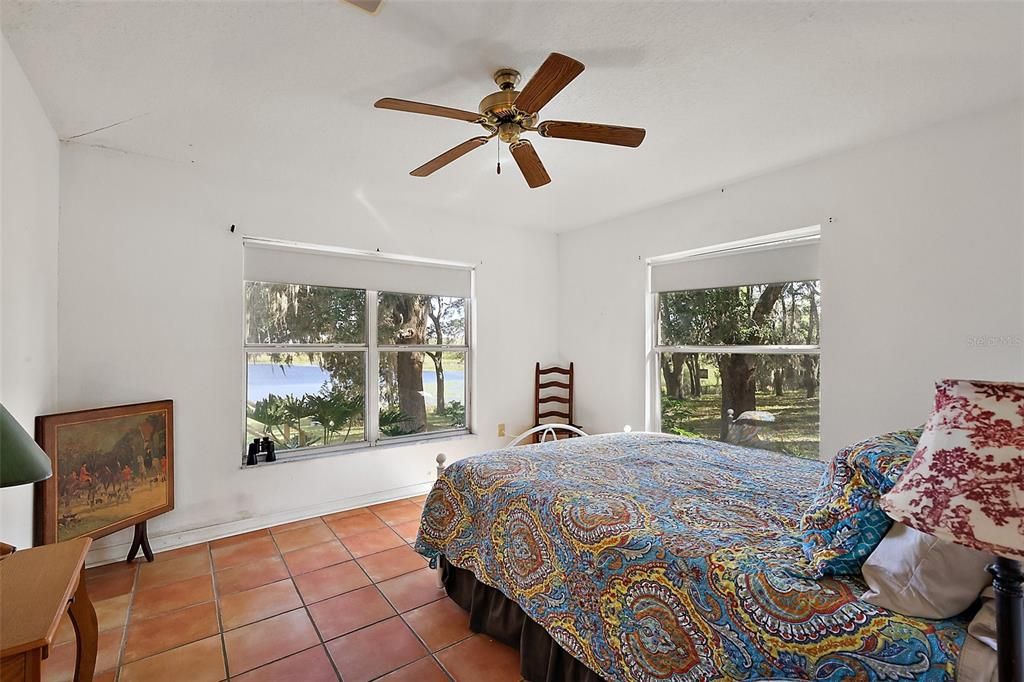 For Sale: $995,000 (3 beds, 2 baths, 2485 Square Feet)