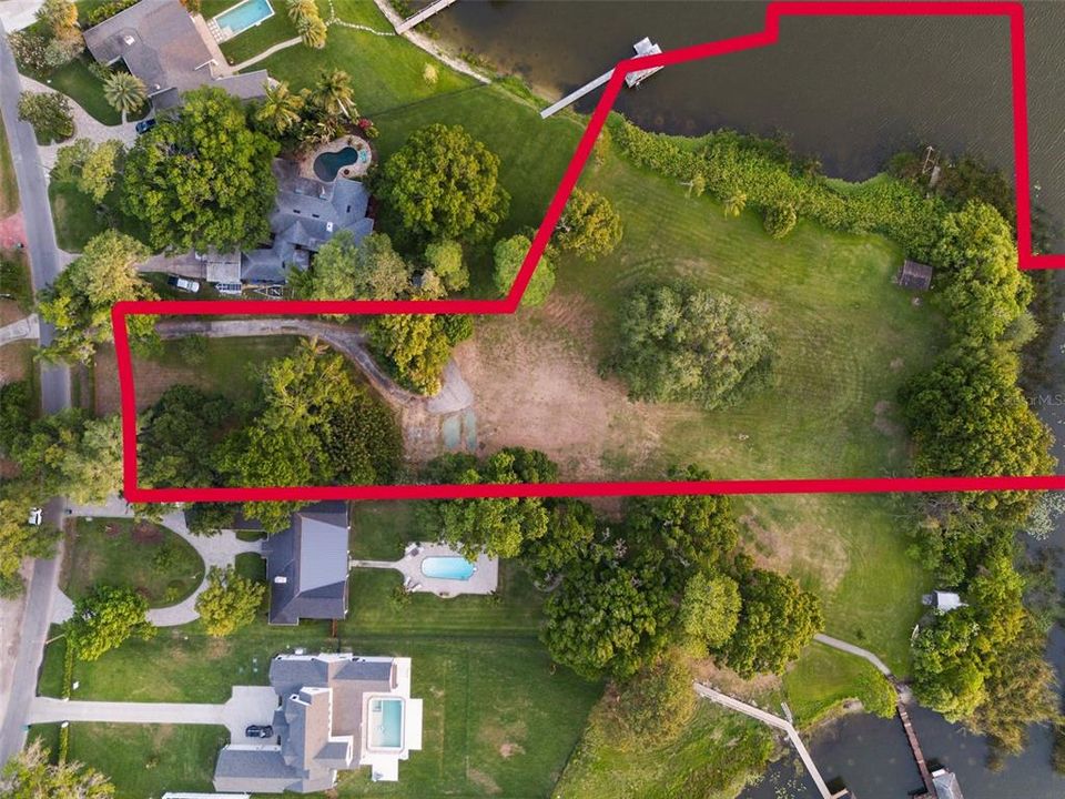 Под контрактом: $2,250,000 (2.73 acres)