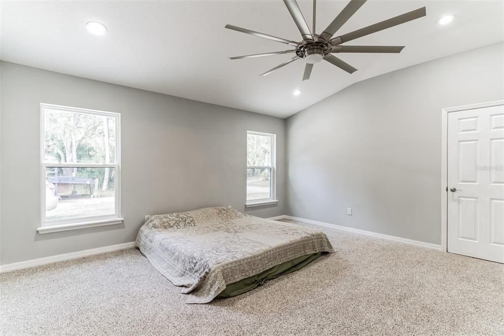 На продажу: $749,000 (3 спален, 2 ванн, 1728 Квадратных фут)