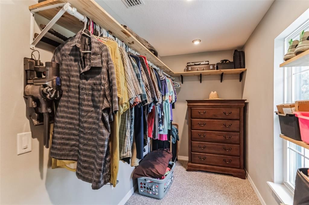 На продажу: $749,000 (3 спален, 2 ванн, 1728 Квадратных фут)