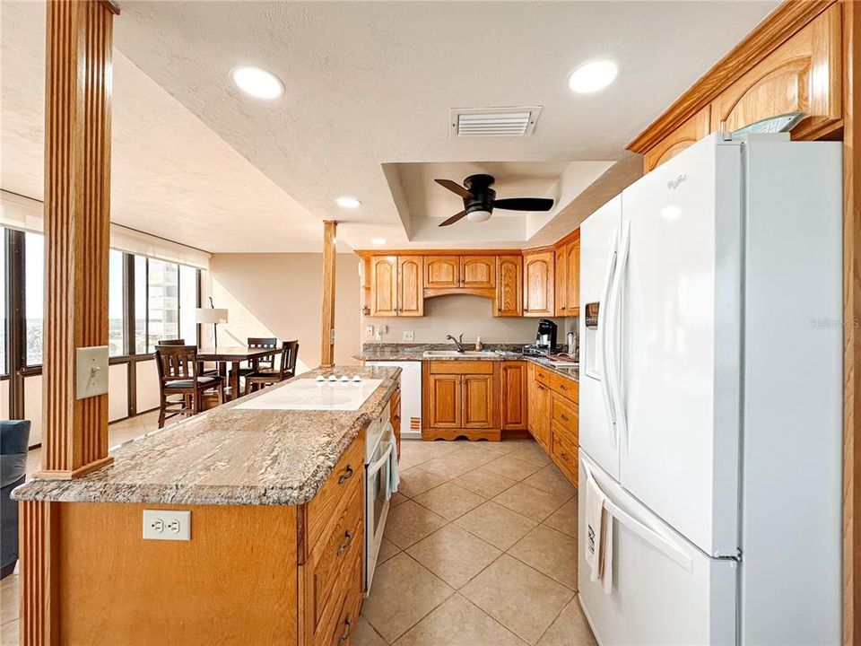 En Venta: $510,000 (3 camas, 2 baños, 1619 Pies cuadrados)