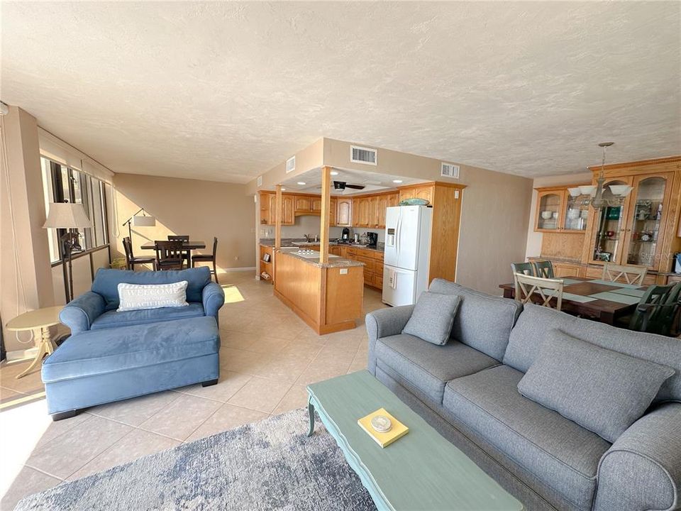 En Venta: $510,000 (3 camas, 2 baños, 1619 Pies cuadrados)