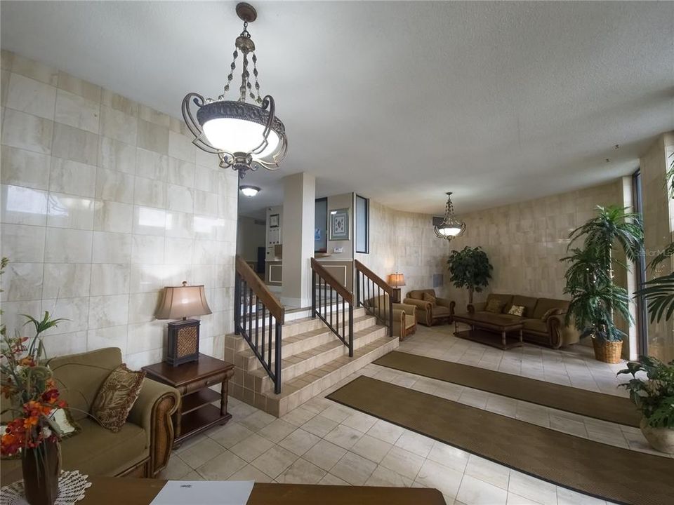 En Venta: $510,000 (3 camas, 2 baños, 1619 Pies cuadrados)