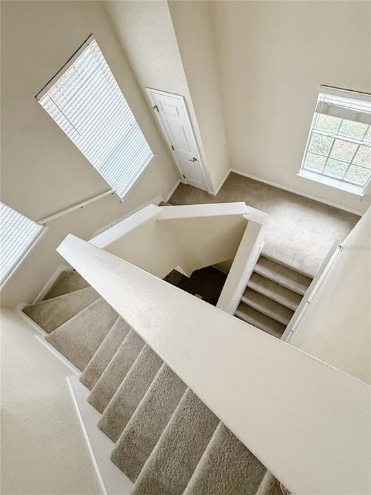 待售: $164,900 (1 贝兹, 1 浴室, 1178 平方英尺)