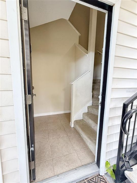 待售: $164,900 (1 贝兹, 1 浴室, 1178 平方英尺)