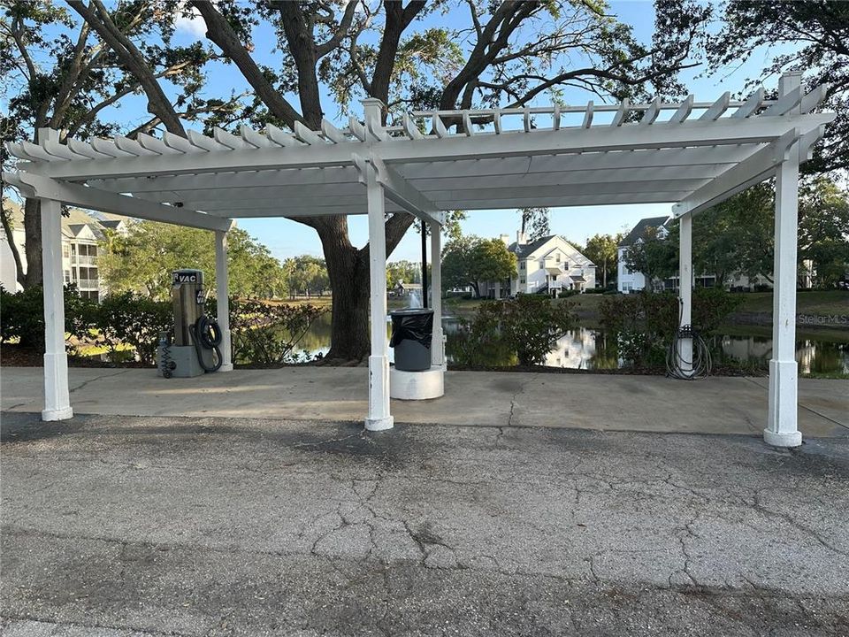 待售: $164,900 (1 贝兹, 1 浴室, 1178 平方英尺)