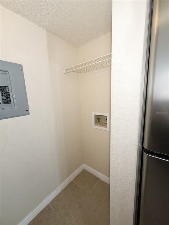 待售: $164,900 (1 贝兹, 1 浴室, 1178 平方英尺)