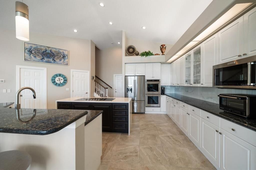 For Sale: $2,925,000 (4 beds, 3 baths, 3595 Square Feet)