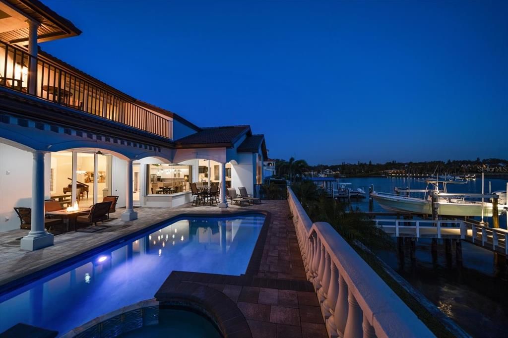 For Sale: $2,925,000 (4 beds, 3 baths, 3595 Square Feet)