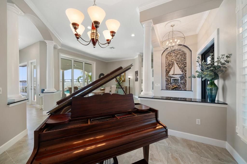 For Sale: $2,925,000 (4 beds, 3 baths, 3595 Square Feet)