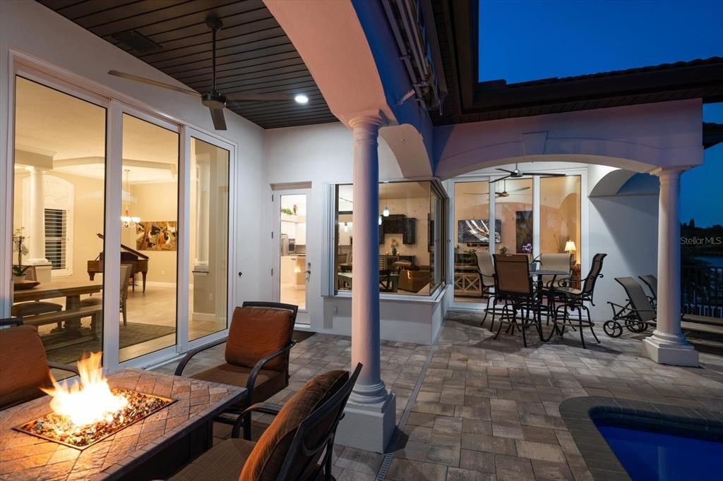 For Sale: $2,925,000 (4 beds, 3 baths, 3595 Square Feet)