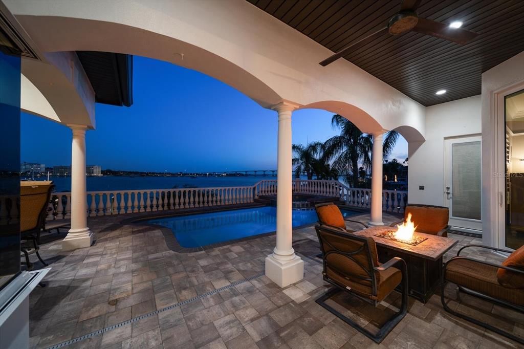 For Sale: $2,925,000 (4 beds, 3 baths, 3595 Square Feet)