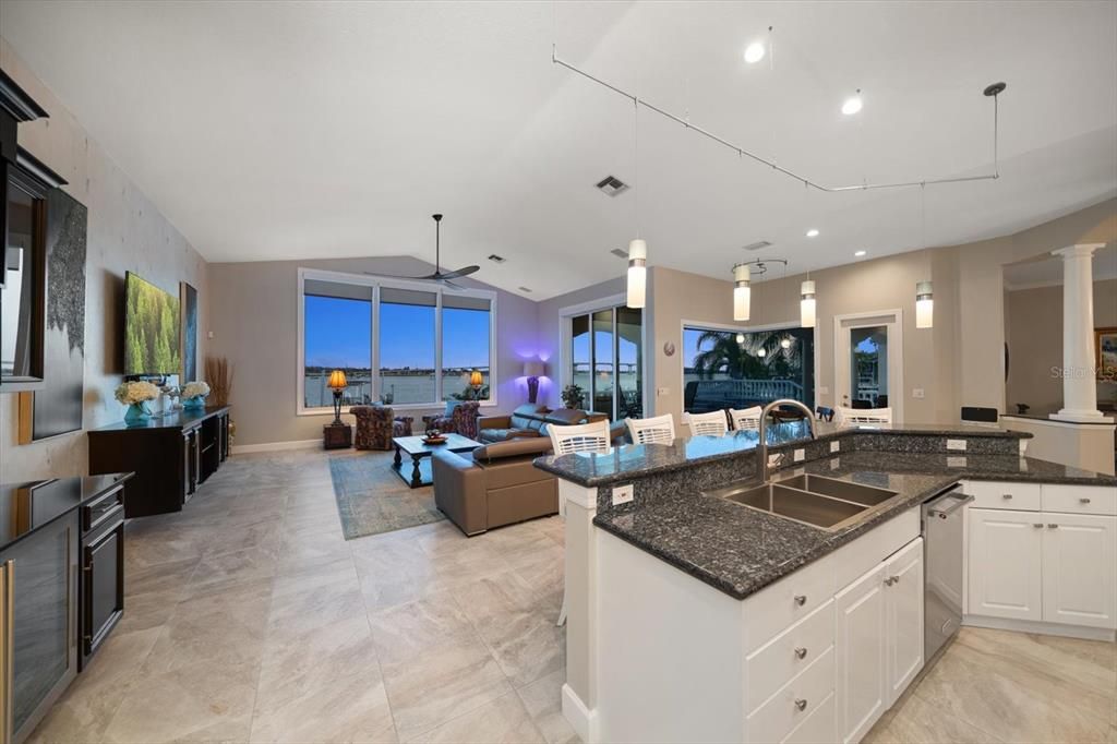 For Sale: $2,925,000 (4 beds, 3 baths, 3595 Square Feet)