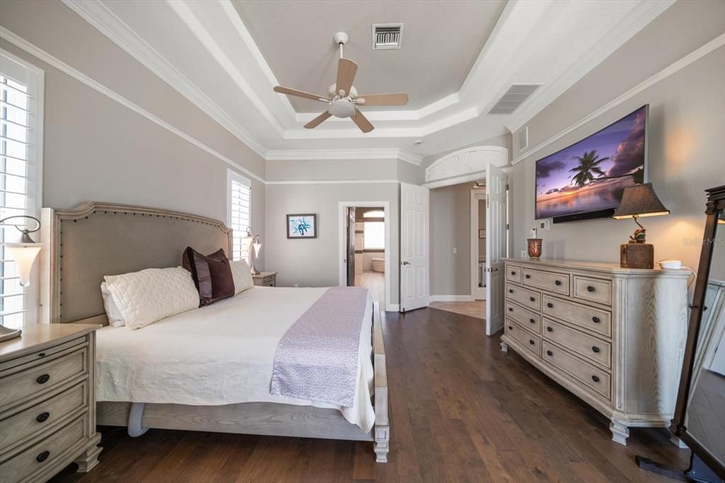 For Sale: $2,925,000 (4 beds, 3 baths, 3595 Square Feet)