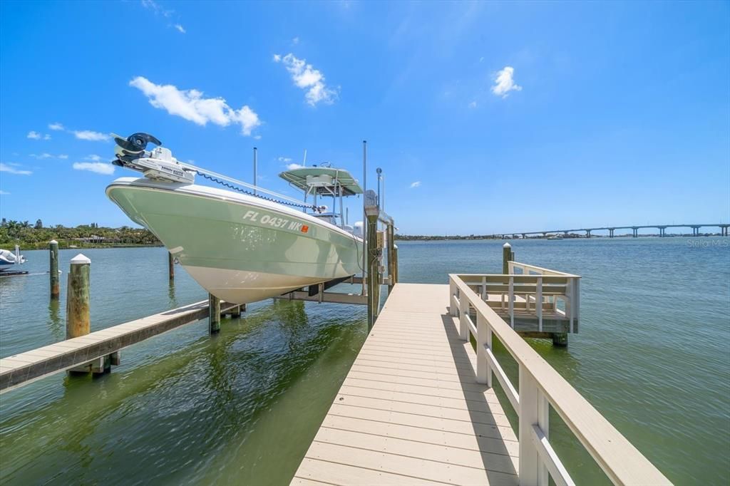 For Sale: $2,925,000 (4 beds, 3 baths, 3595 Square Feet)