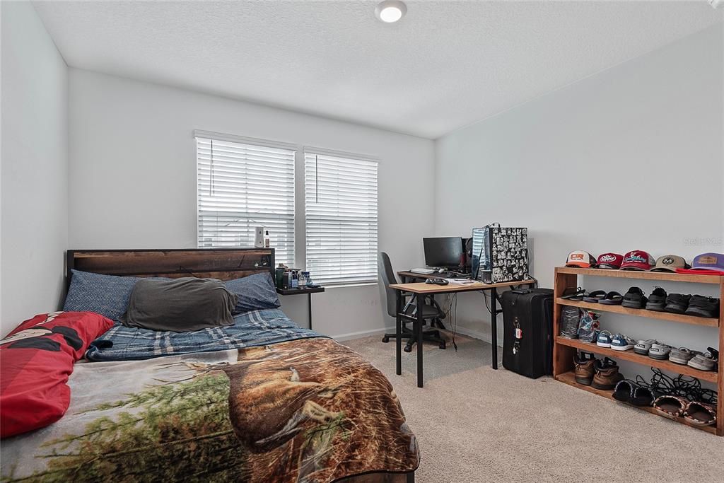 For Sale: $259,000 (3 beds, 2 baths, 1724 Square Feet)