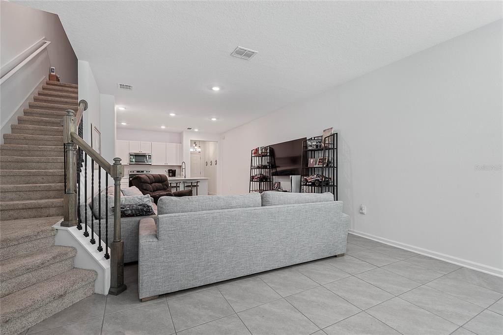 For Sale: $259,000 (3 beds, 2 baths, 1724 Square Feet)