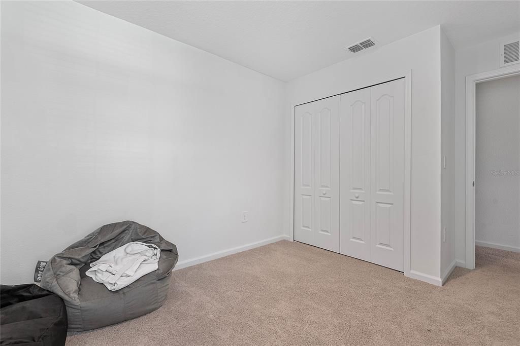 For Sale: $259,000 (3 beds, 2 baths, 1724 Square Feet)