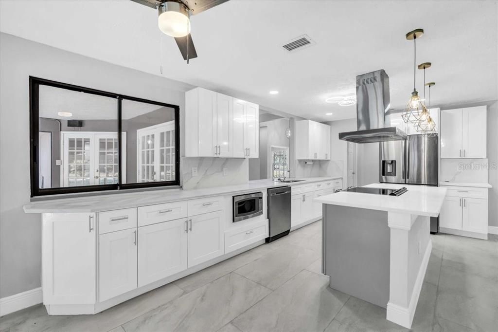 Active With Contract: $785,000 (5 beds, 3 baths, 4142 Square Feet)