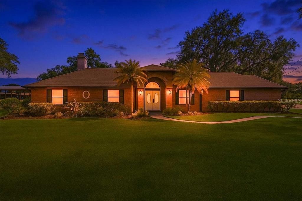 Active With Contract: $785,000 (5 beds, 3 baths, 4142 Square Feet)