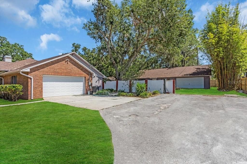 Active With Contract: $785,000 (5 beds, 3 baths, 4142 Square Feet)