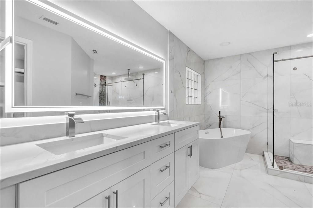 Active With Contract: $785,000 (5 beds, 3 baths, 4142 Square Feet)