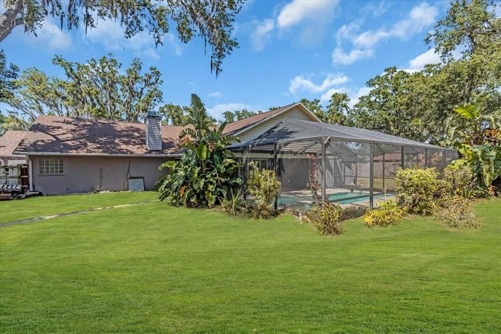 Active With Contract: $785,000 (5 beds, 3 baths, 4142 Square Feet)