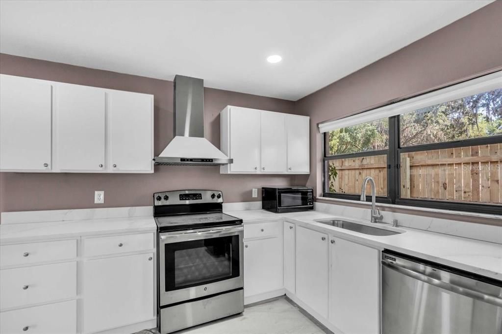 Active With Contract: $785,000 (5 beds, 3 baths, 4142 Square Feet)