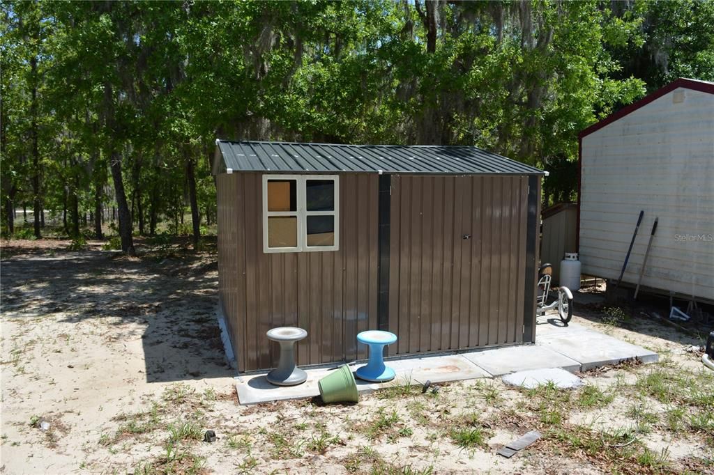 待售: $425,000 (4 贝兹, 3 浴室, 2052 平方英尺)