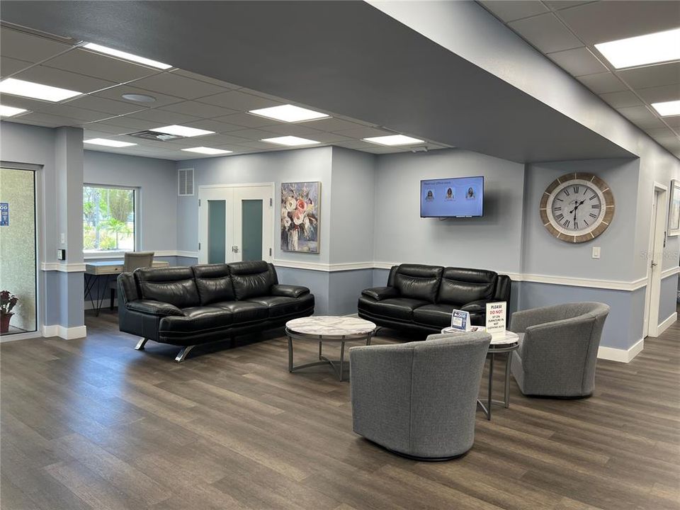 Activo con contrato: $50,000 (2 camas, 1 baños, 672 Pies cuadrados)