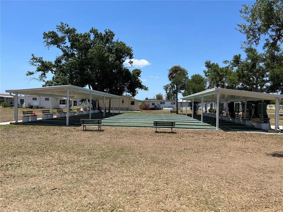 Activo con contrato: $50,000 (2 camas, 1 baños, 672 Pies cuadrados)