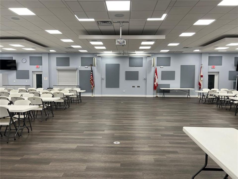 Activo con contrato: $50,000 (2 camas, 1 baños, 672 Pies cuadrados)