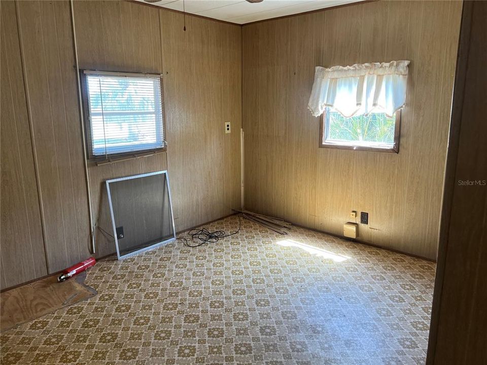 Activo con contrato: $50,000 (2 camas, 1 baños, 672 Pies cuadrados)