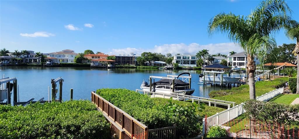 For Sale: $4,950,000 (5 beds, 4 baths, 4231 Square Feet)