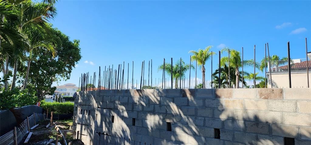 For Sale: $4,950,000 (5 beds, 4 baths, 4231 Square Feet)