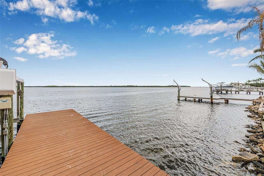 Active With Contract: $1,450,000 (5 beds, 4 baths, 3144 Square Feet)