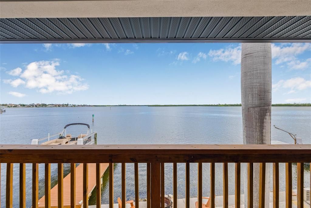 Active With Contract: $1,450,000 (5 beds, 4 baths, 3144 Square Feet)