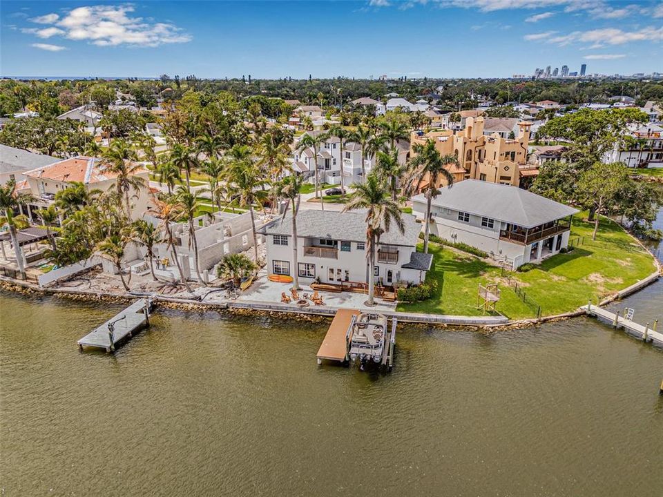 Active With Contract: $1,450,000 (5 beds, 4 baths, 3144 Square Feet)