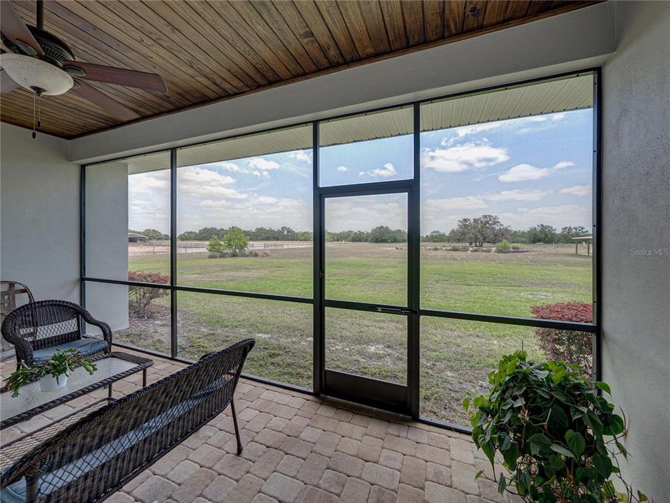 待售: $899,000 (3 贝兹, 3 浴室, 2433 平方英尺)