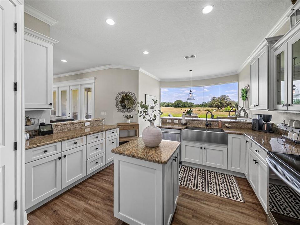 待售: $899,000 (3 贝兹, 3 浴室, 2433 平方英尺)