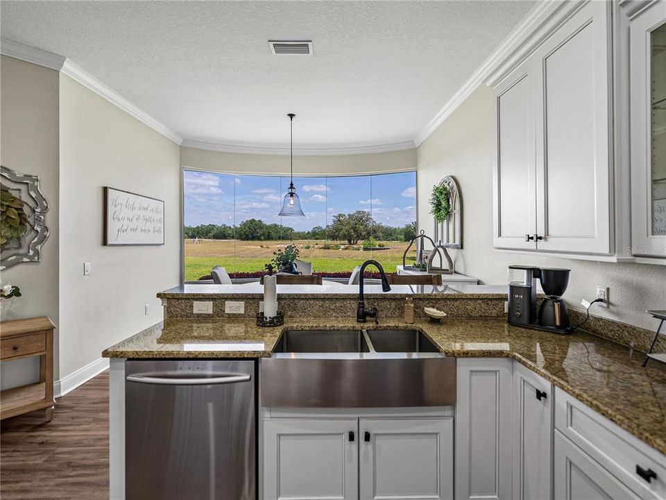 待售: $899,000 (3 贝兹, 3 浴室, 2433 平方英尺)