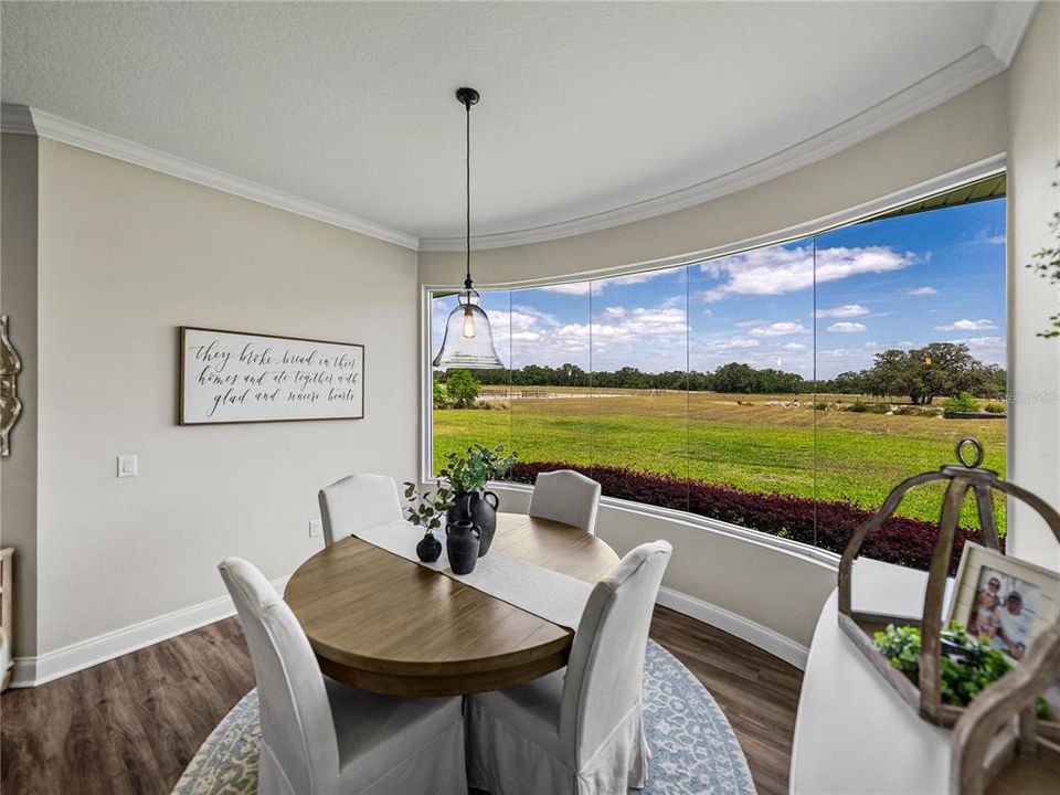 待售: $899,000 (3 贝兹, 3 浴室, 2433 平方英尺)