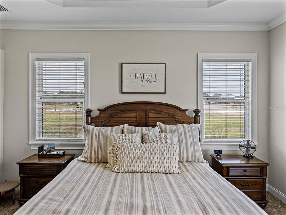 待售: $899,000 (3 贝兹, 3 浴室, 2433 平方英尺)