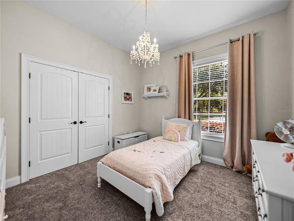 待售: $899,000 (3 贝兹, 3 浴室, 2433 平方英尺)