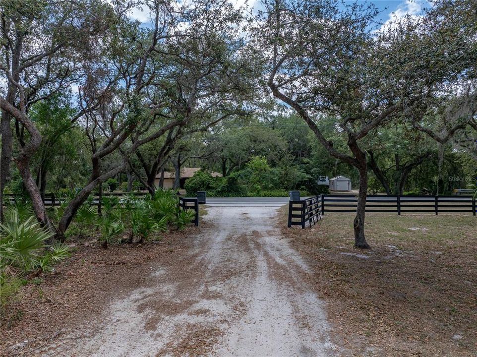 待售: $899,000 (3 贝兹, 3 浴室, 2433 平方英尺)