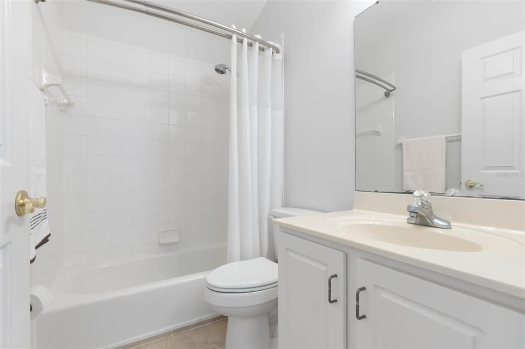 Active With Contract: $585,000 (3 beds, 2 baths, 1635 Square Feet)