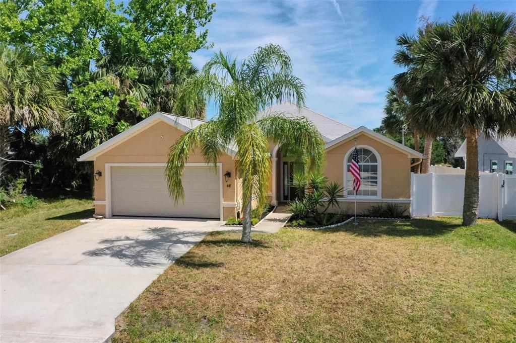 Active With Contract: $585,000 (3 beds, 2 baths, 1635 Square Feet)