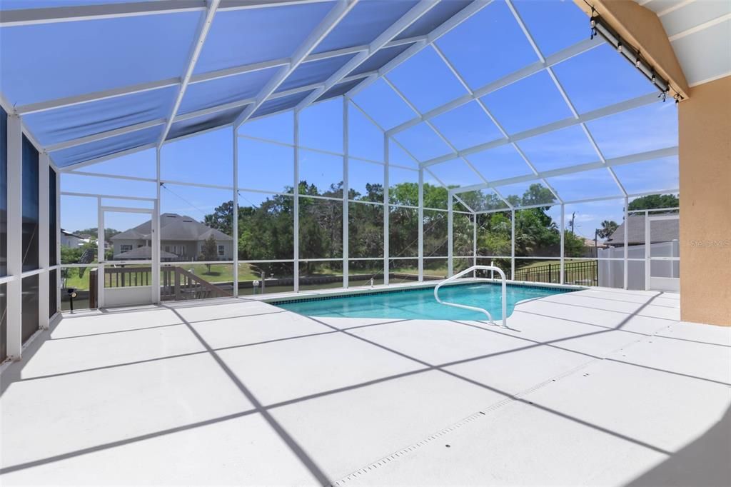 Active With Contract: $585,000 (3 beds, 2 baths, 1635 Square Feet)